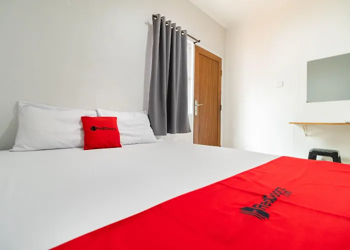 Reddoorz @ Tondano Benhill Hotel Jakarta